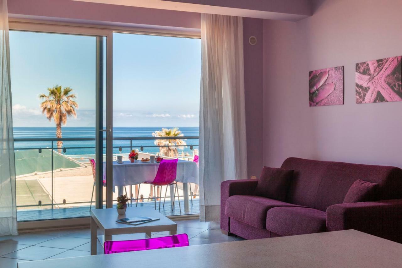 Terraces D'Orlando - Family Apartments With Sea View And Pool Capo dʼOrlando المظهر الخارجي الصورة